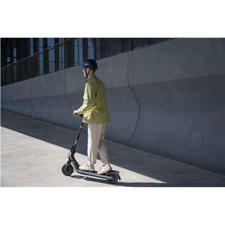 Segway | E2 E II | eKickScooter | 450 W | Up to 20 km/h | 8.1 " | Black and Gray