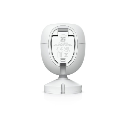 Ubiquiti | Plug-and-play, 4K WiFi-connected camera | UVC-G6-INS-W | 8 MP | Fixed | IPX5