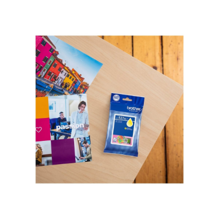 Brother LC527XLY | Ink Cartridge | Yellow