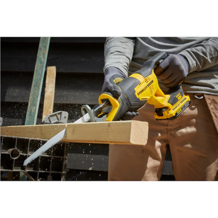 Stanley | 18V V20 Reciprocating Saw - 2 x 2.0Ah Kitbox | SFMCS300D2K-QW | 18 V