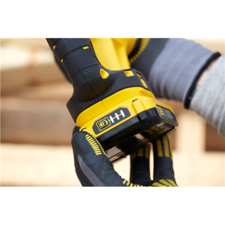 Stanley | 18V V20 Reciprocating Saw - 2 x 2.0Ah Kitbox | SFMCS300D2K-QW | 18 V