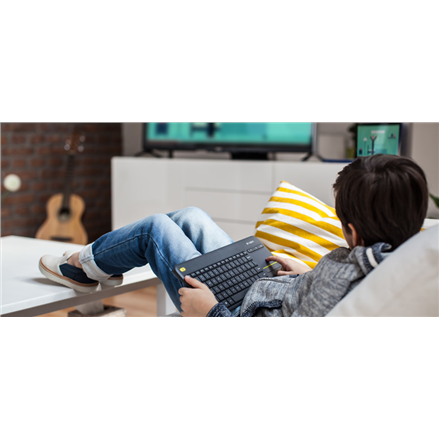 Logitech | K400 Plus | Keyboard with Trackpad | Wireless | US | Black