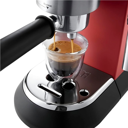 Delonghi | Espresso Coffee Maker | Dedica Style EC 685.R | Pump pressure 15 bar | Built-in milk frother | Semi-automatic | 1300 W | Red