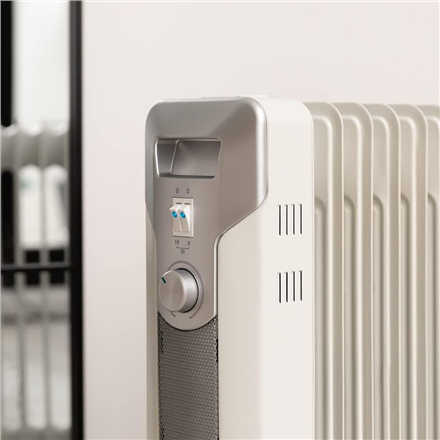 Cecotec ReadyWarm 11000 Space | Oil Radiator | 2500 W | Number of power levels 3 | Suitable for rooms up to 25 m² | Whit