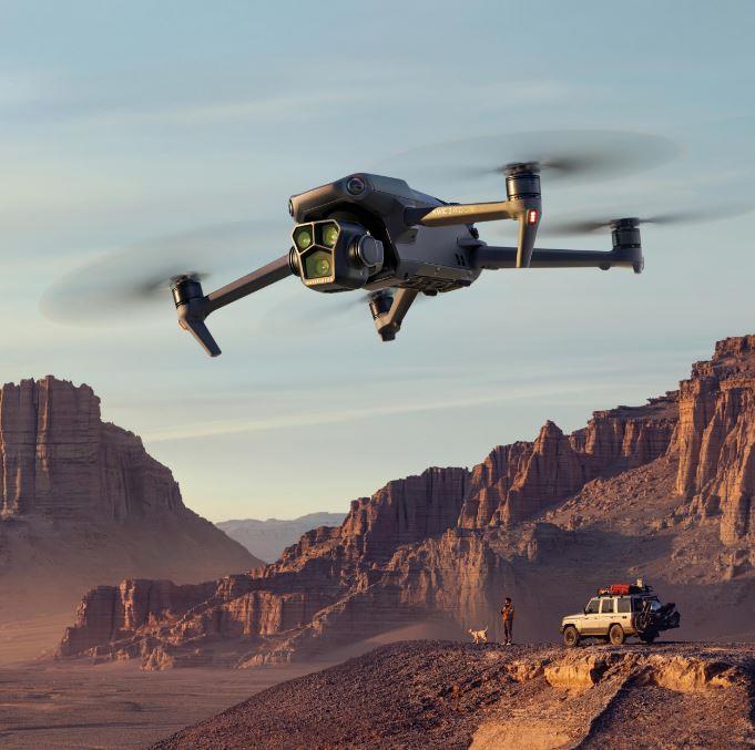 Drone DJI Mavic 3 Pro Cine Premium Combo (DJI RC Pro) Professional CP.MA.00000664.01