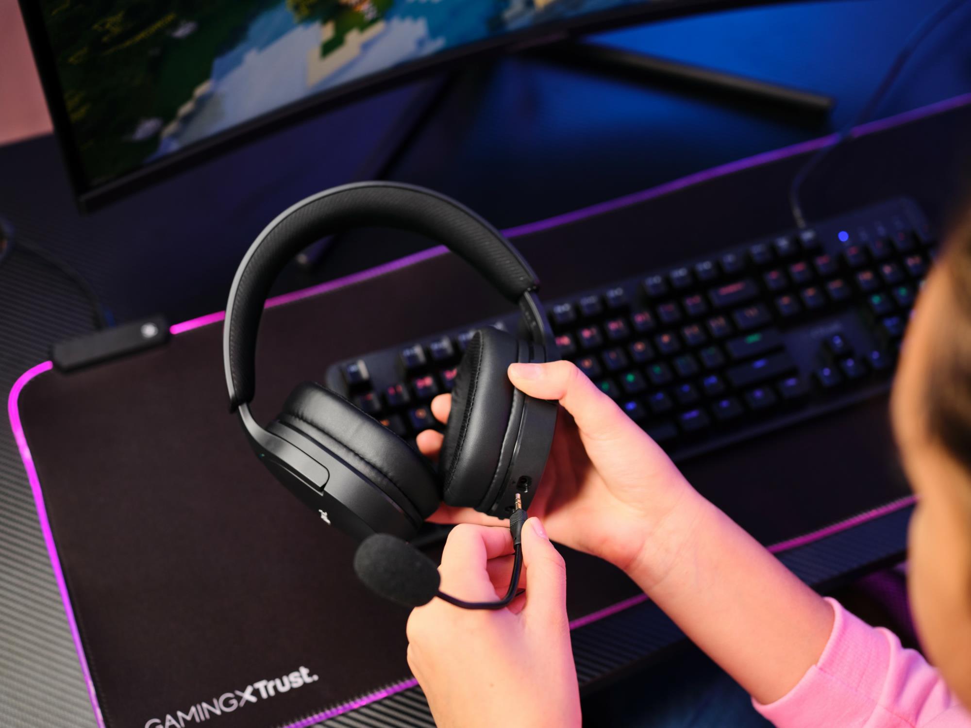 HEADSET WRL GXT491 FAYZO/BLK 24901 TRUST