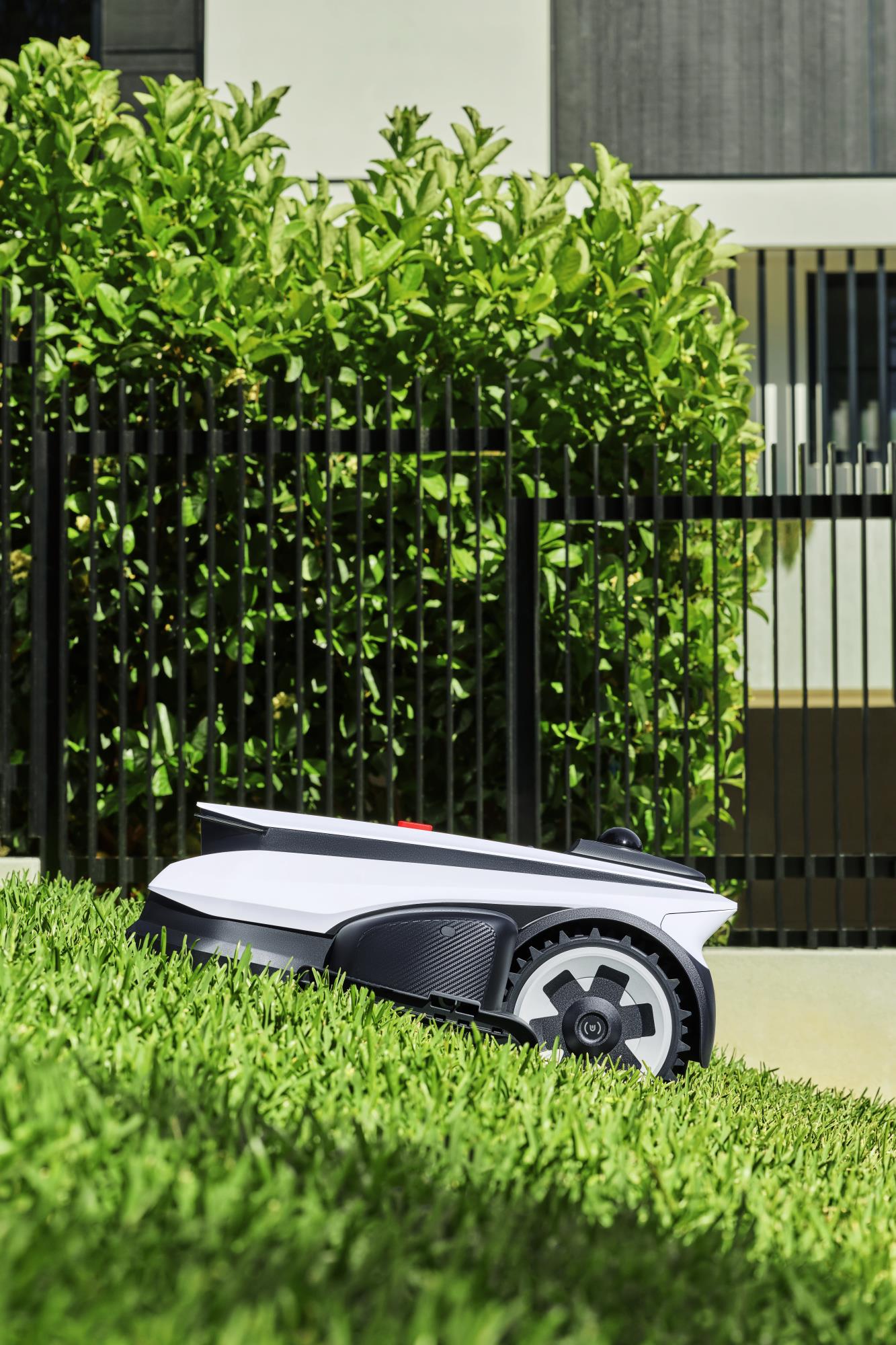 GRASS MOWER ROBOT LIDAR PRO/GOAT A3000 LIDAR PRO ECOVACS