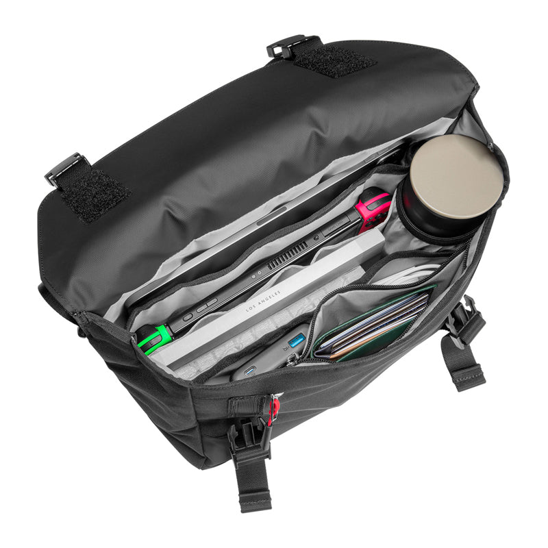 TOMTOC Slash-T27 11''/6.5L Bag (Black) - Image 5