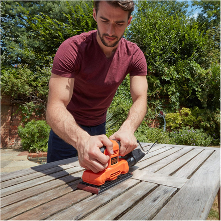 BLACK & DECKER Orbital Sander BEW220-QS | 150 W