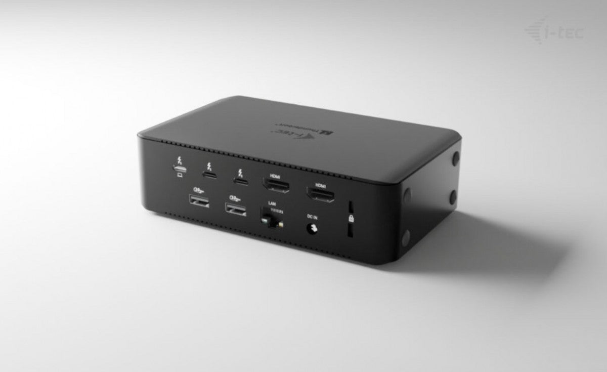 Thunderbolt 5 Quattro Display Docking Station - 5× USB, 2.5G LAN, 140 W Power Delivery