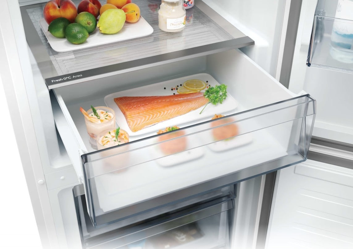 Refrigerator-Freezer CNCQ2T618CW