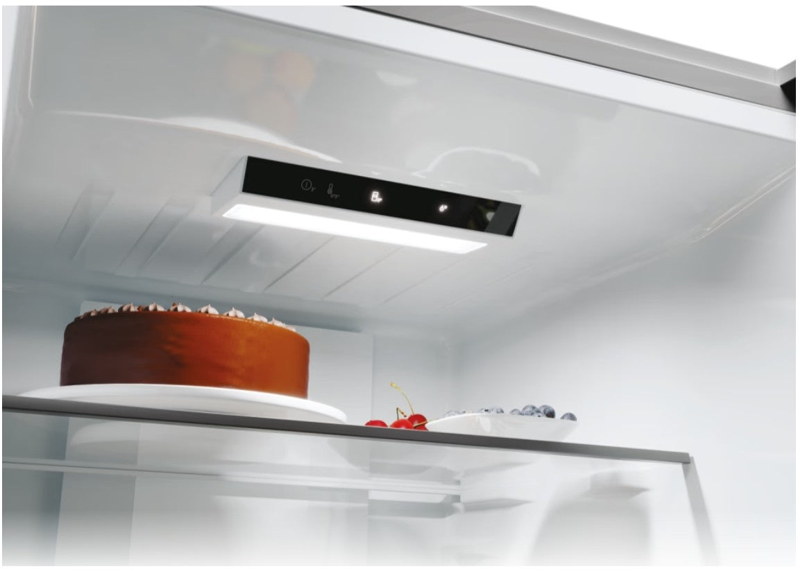Fridge-freezer ECN2CQTEX206