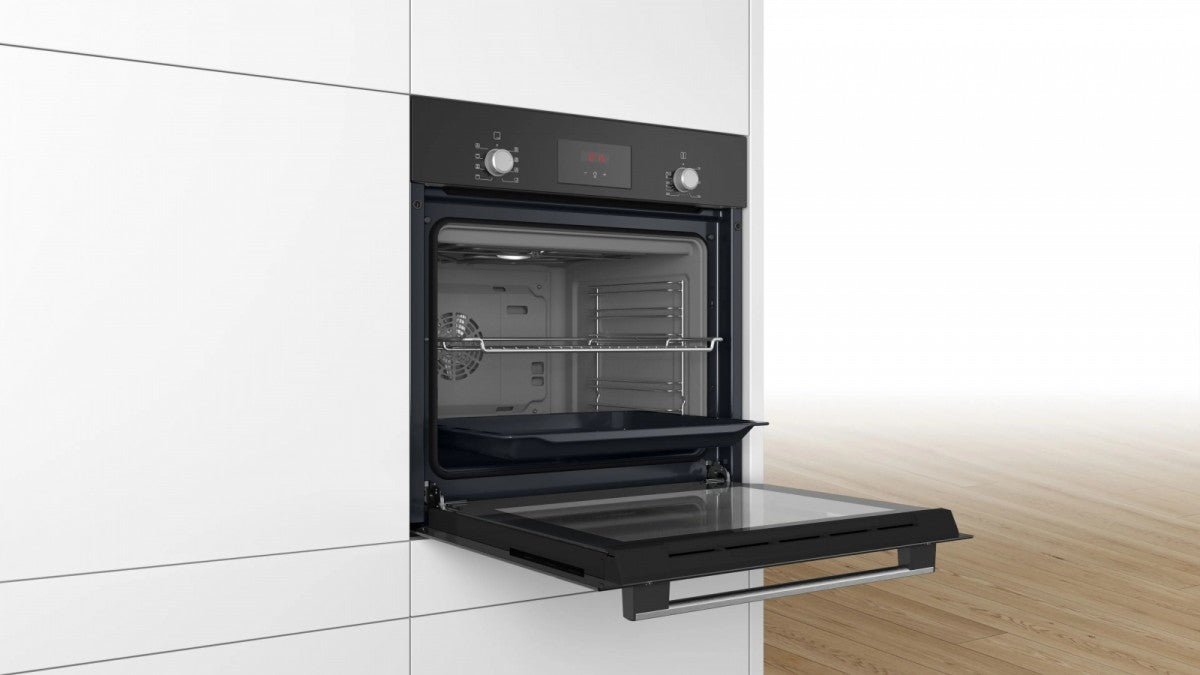 Oven HBF153BB0