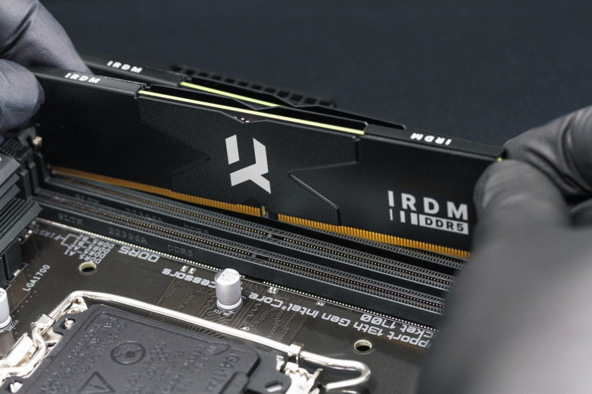 Memory DDR5 IRDM 32GB(2*16GB)/6400 CL32 black