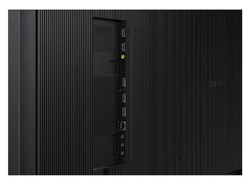 Professional monitor QB65C 65 inches gloss 16h/7 350(cd/m2) 3840x2160 (UHD) S10 Player (Tizen 7) WiFi/BT 3 years On-Site (LH65QBCEBGCXEN)