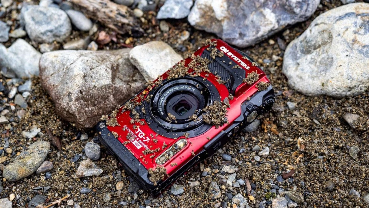 Camera TG-7 red