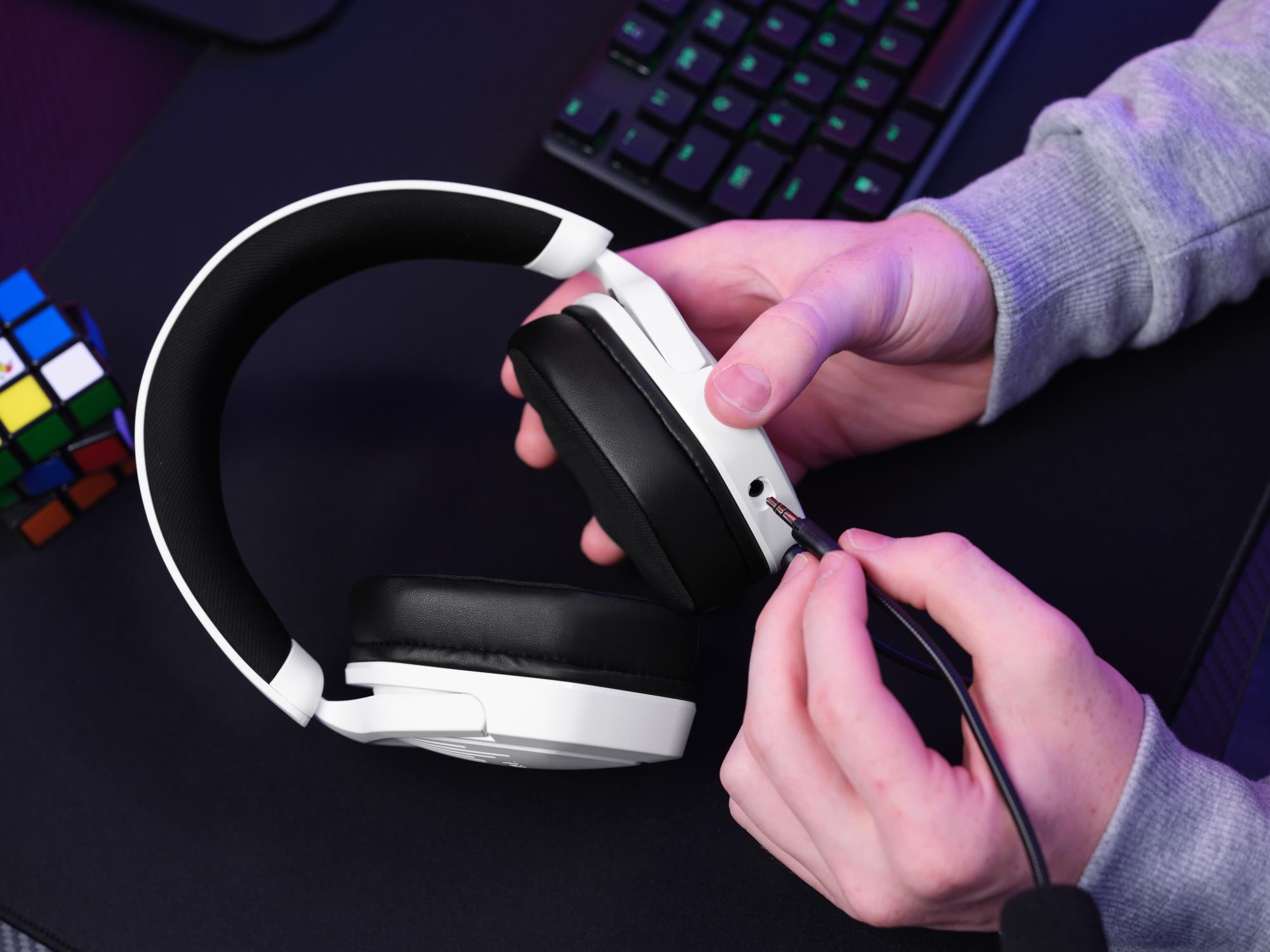 HEADSET GXT492W CARUS/WHITE 25448 TRUST