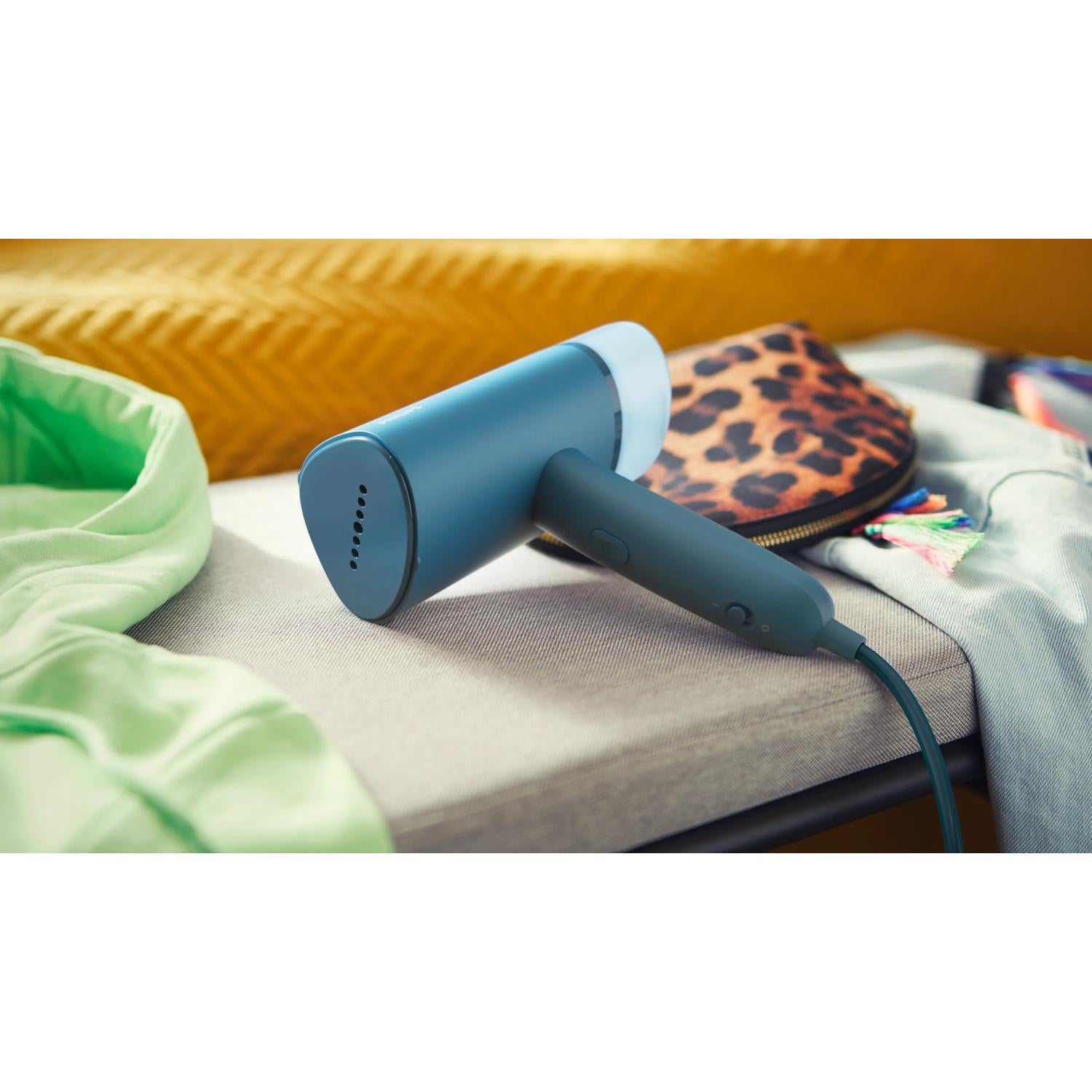 GARMENT STEAMER HANDHELD/STH3000/20 PHILIPS