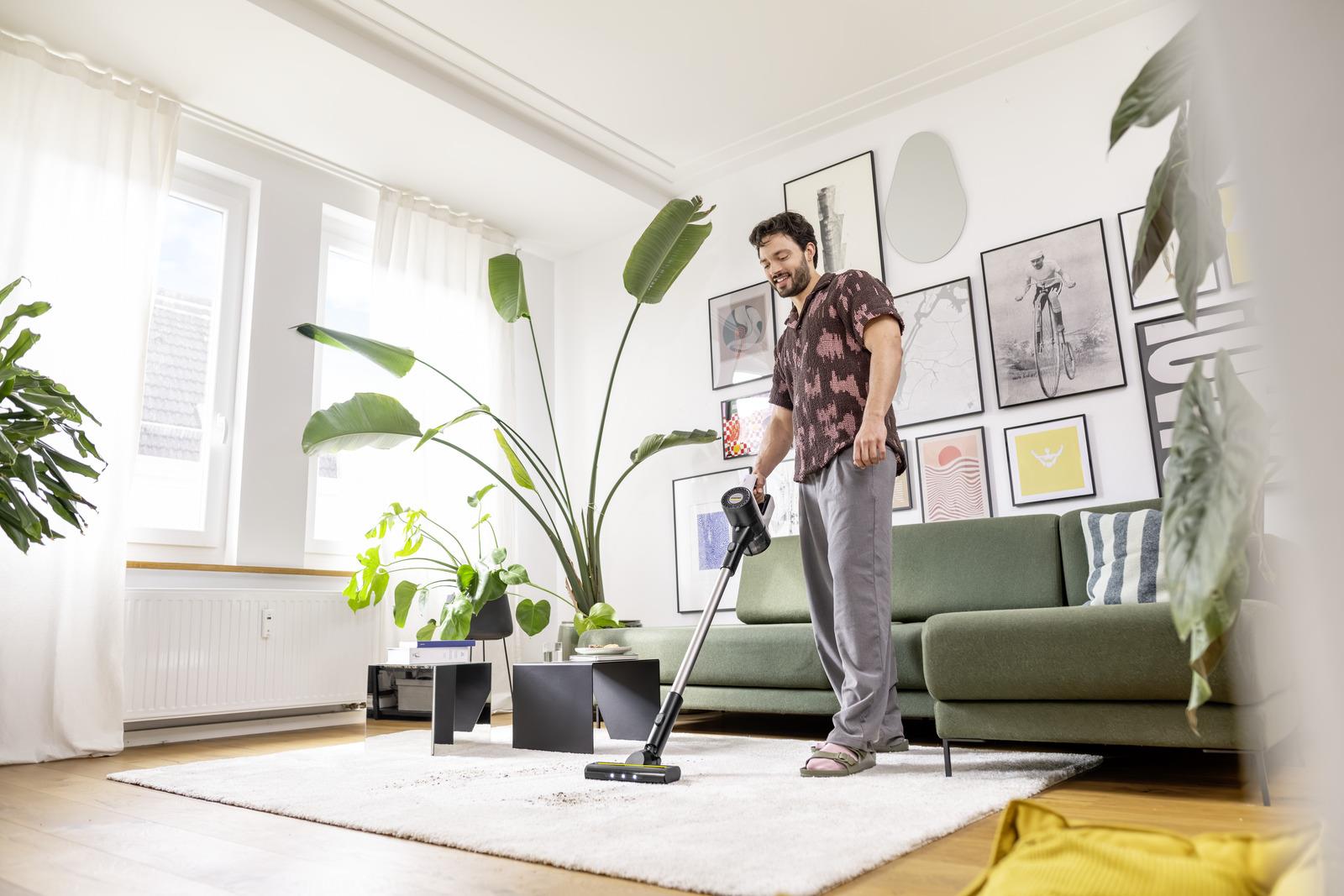 Vacuum Cleaner KARCHER VCS 3 Nano Dry Stick vacuum Black Bagless Battery 1.198-930.0