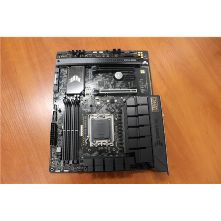 SALE OUT. | Asus TUF GAMING B650-PLUS WIFI | Processor family AMD | Processor socket  AM5 | DDR5 DIMM | Memory slots 4 |