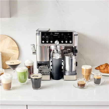NINJA | Coffee Maker | ES701EU Luxe Café Pro | Pump pressure 9 bar | Built-in milk frother | Ground | 1650 W | Black/Sta