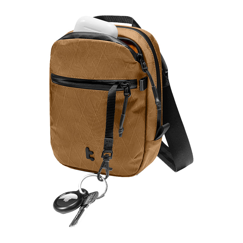TOMTOC Aviator-T37 travel bag with shoulder strap X-Pac 1.3L (brown) - Image 5