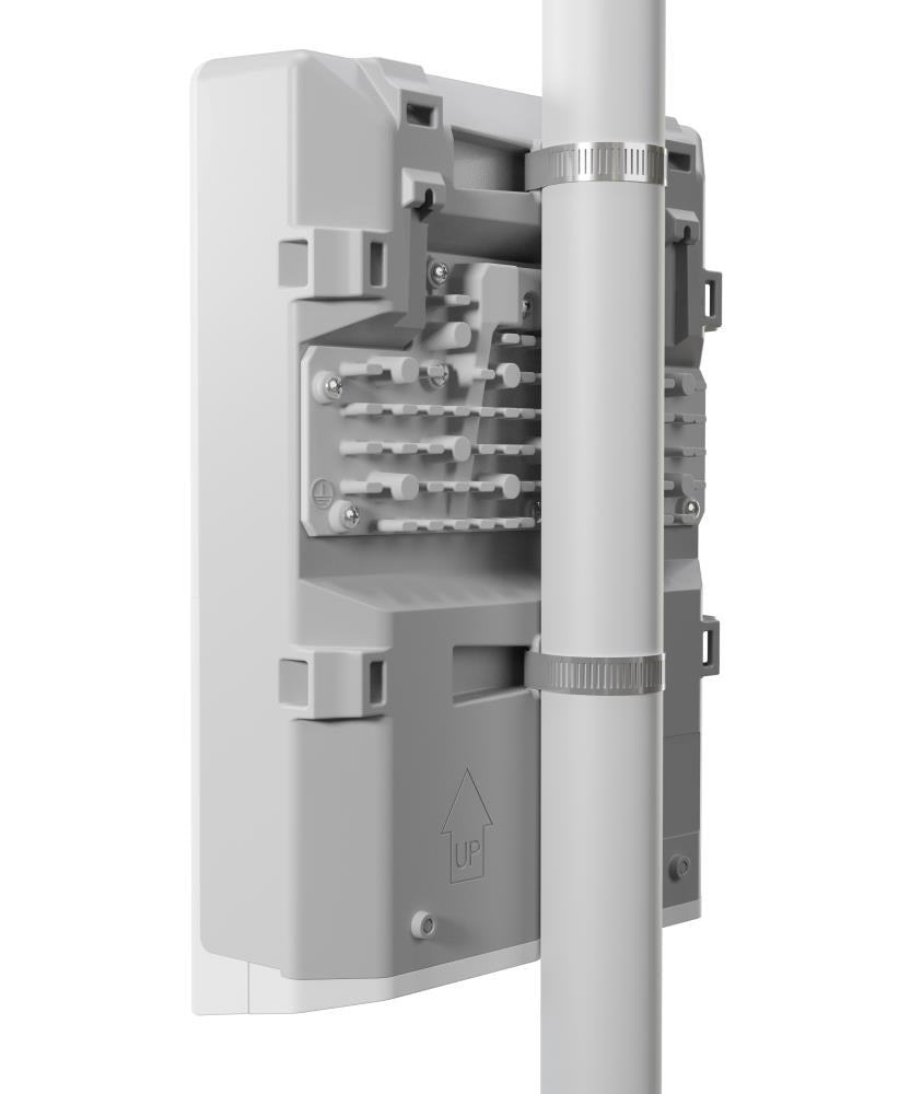 NET ROUTER/SWITCH 18PORT/CRS318-16P-2S+OUT MIKROTIK