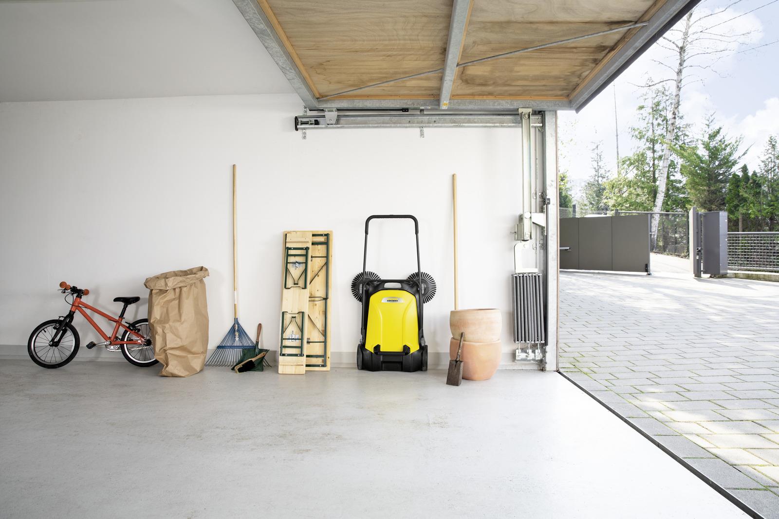 PUSH SWEEPER S 4 TWIN 2IN1/1.766-365.0 KARCHER