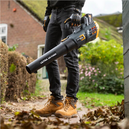 Batavia B.V. | 18V Cordless Leaf Blower - Without Battery and Charger